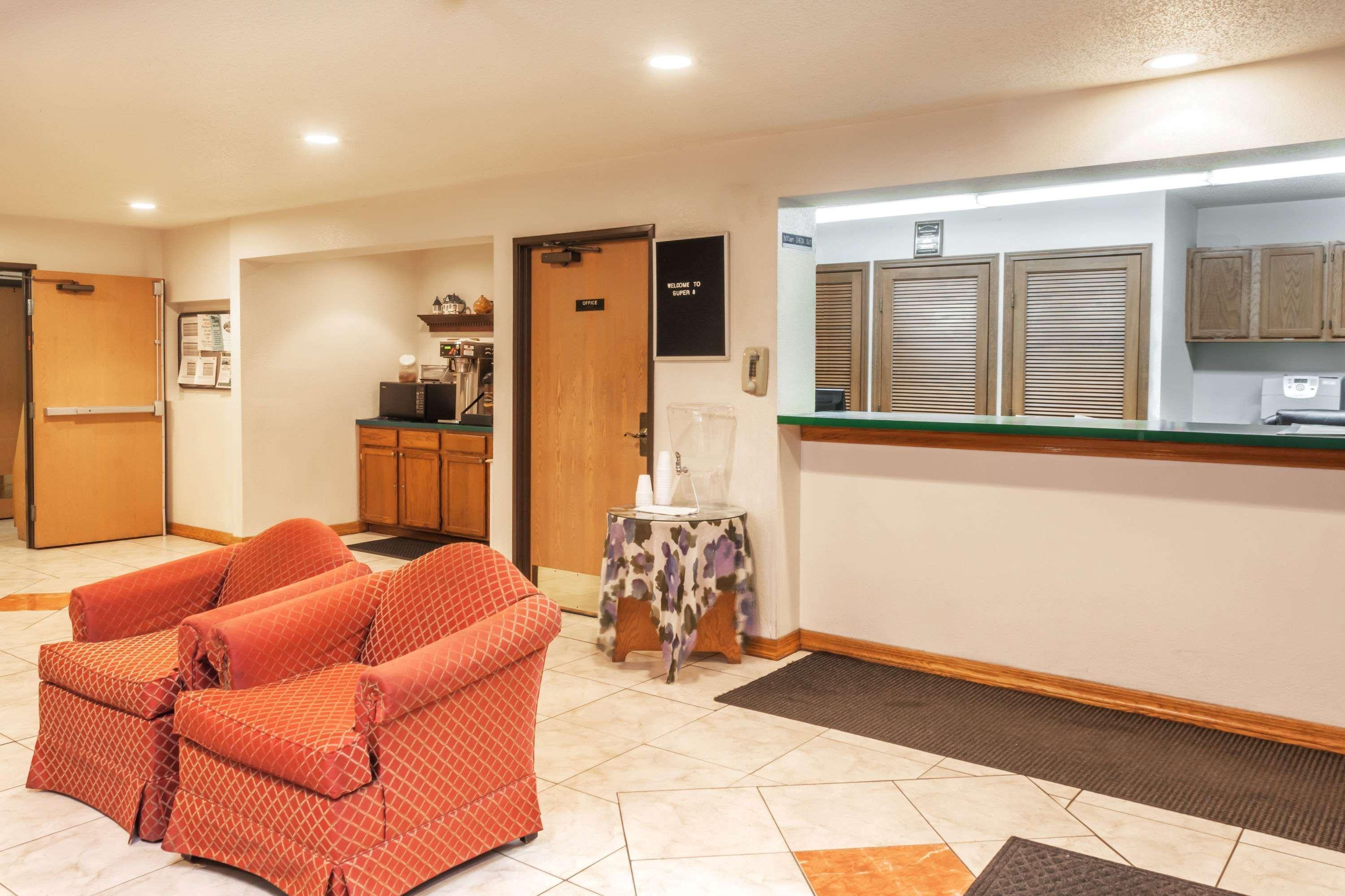 Oyo Hotel Portage I-94 Ngoại thất bức ảnh