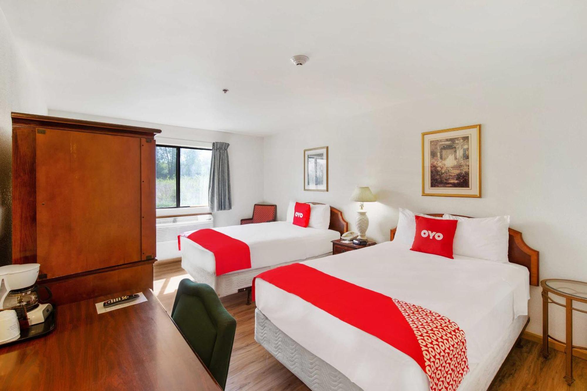 Oyo Hotel Portage I-94 Ngoại thất bức ảnh